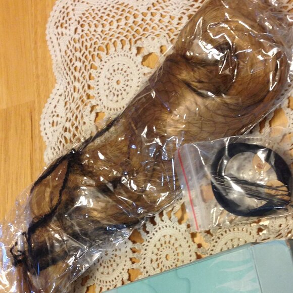 Attachable Pony Tail Extension, new - Picture 4 of 5